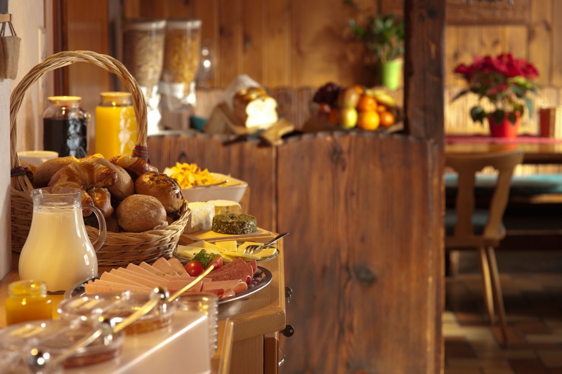 restaurant-VILLENEUVE LOUBET-min_breakfast-801827